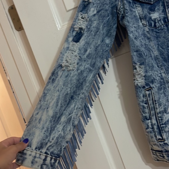 Denim jacket - Picture 3 of 4